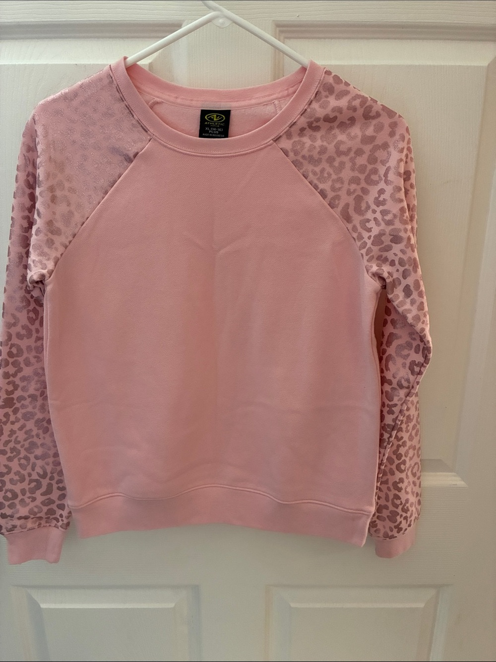 Athletic Works Light Pink Crewneck Sweatshirt